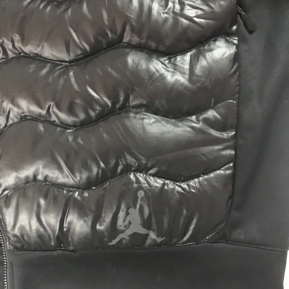 jumpman air puffer jacket